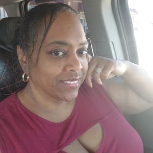 Meet your Posher, Tonya